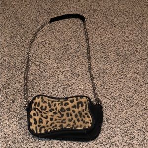 VS cross body purse